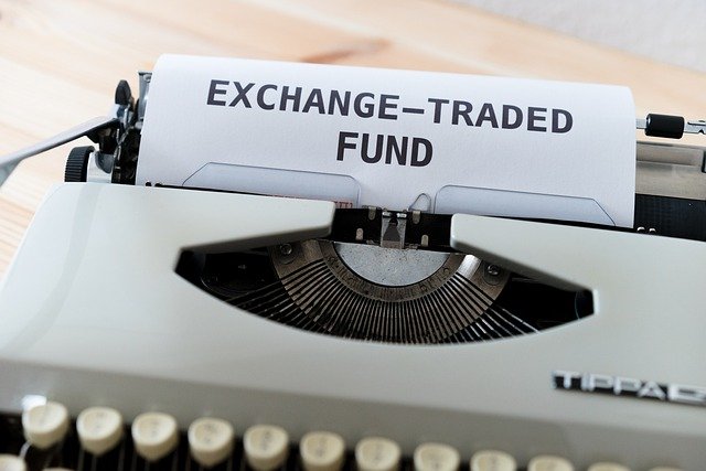 What is full replication in ETFs, and how do you use it?